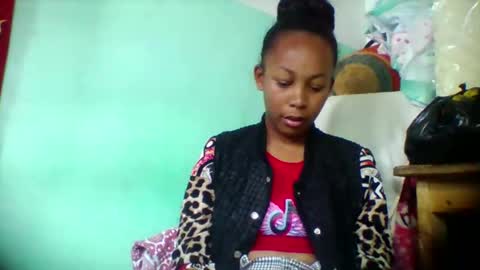 Snapshot of sandra1253099 chatting on 4, 12, 2025 sandra1253099 online show from 4, 12, 2025