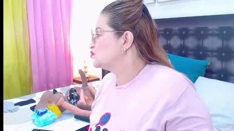 Snapshot of sandra_20_ chatting on 30, 5, 2026 SANDRA online show from 30, 5, 2026