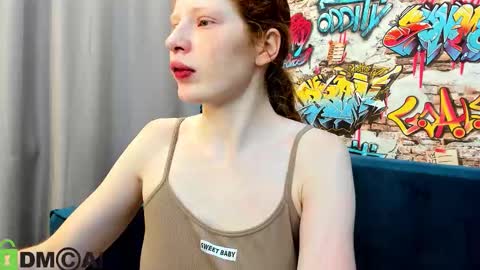 Snapshot of sandra__wilson chatting on 30, 10, 2025 Sandra online show from 30, 10, 2025