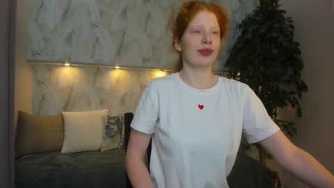 Snapshot of sandra__wilson chatting on 18, 11, 2025 Sandra online show from 18, 11, 2025