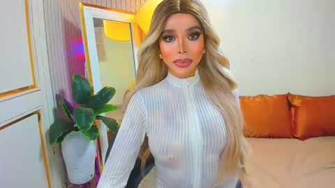 Sandra Hornball online show from 15, 12, 2025