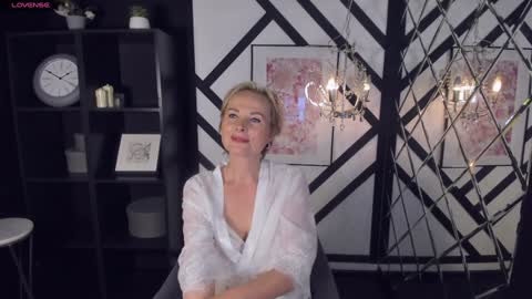Snapshot of sandra_kind chatting on 29, 1, 2025 Sandra online show from 29, 1, 2025