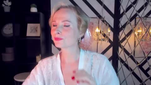 Snapshot of sandra_kind chatting on 24, 2, 2025 Sandra online show from 24, 2, 2025