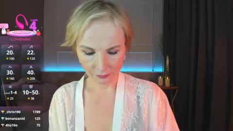 Snapshot of sandra_kind chatting on 1, 3, 2025 Sandra online show from 1, 3, 2025