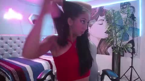 Snapshot of sandra_petite19 chatting on 21, 4, 2026 sandra online show from 21, 4, 2026