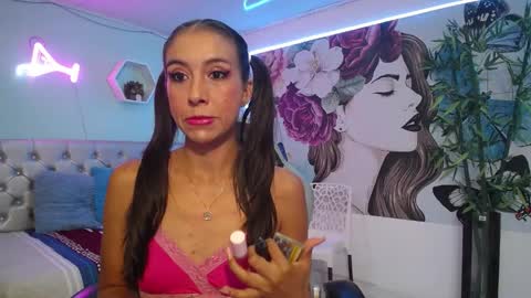 Snapshot of sandra_petite19 chatting on 26, 4, 2026 sandra online show from 26, 4, 2026