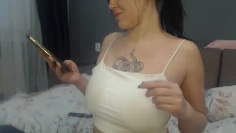 sandra_smith3007 online show from 13, 1, 2026