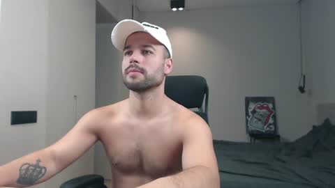 Snapshot of sandro_best chatting on 15, 6, 2026 DeAlex online show from 15, 6, 2026