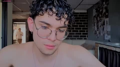 Snapshot of sandro_vitali chatting on 28, 4, 2026 sandro_vitali online show from 28, 4, 2026
