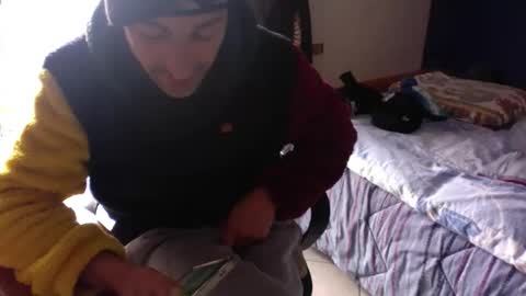 Snapshot of sandropertoni chatting on 20, 12, 2025 lucas online show from 20, 12, 2025