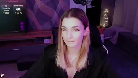 sandy_belle88 online show from 27, 11, 2025