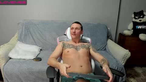 Snapshot of sandy_chris chatting on 19, 1, 2025 Sandy and Chris online show from 19, 1, 2025