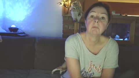 Snapshot of sanroom chatting on 18, 11, 2025 sanroom online show from 18, 11, 2025