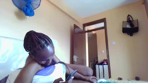 Snapshot of santalucious chatting on 20, 4, 2026 santalicious online show from 20, 4, 2026