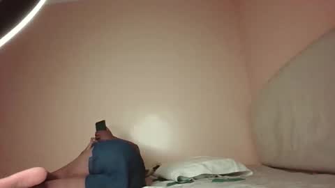 Snapshot of santalucious chatting on 1, 5, 2026 santalicious online show from 1, 5, 2026