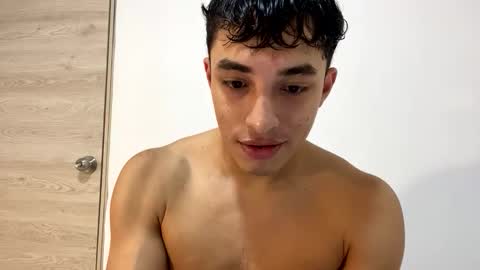 Snapshot of santi36rt chatting on 15, 3, 2026 santi36rt online show from 15, 3, 2026