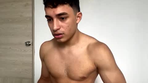 Snapshot of santi36rt chatting on 25, 3, 2026 santi36rt online show from 25, 3, 2026