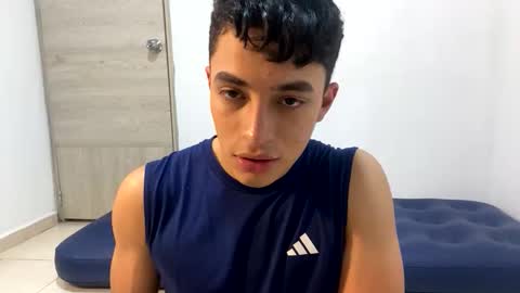 Snapshot of santi36rt chatting on 11, 4, 2026 santi36rt online show from 11, 4, 2026