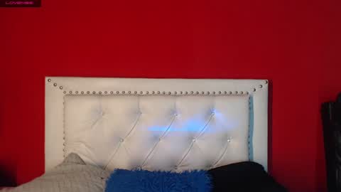 santi_fabulous online show from 30, 12, 2024