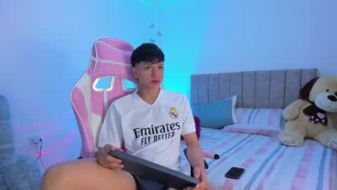 santi online show from 21, 4, 2026