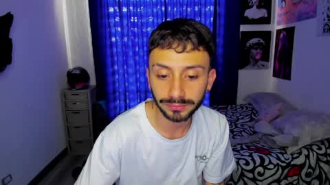 Snapshot of santi_mateo chatting on 15, 4, 2026 Santi online show from 15, 4, 2026