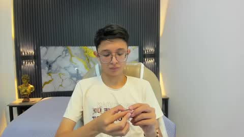 Snapshot of santiago_russo18 chatting on 20, 9, 2025 santiago_russo18 online show from 20, 9, 2025