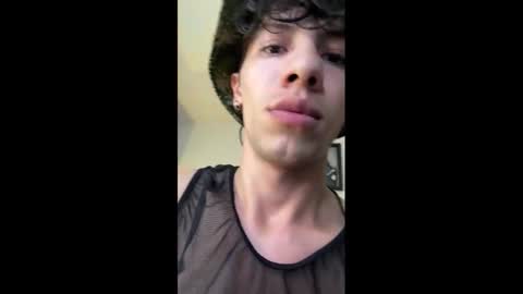 Snapshot of santiagocutex chatting on 31, 10, 2025 SANTAGO online show from 31, 10, 2025