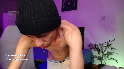 Snapshot of santiagocutex chatting on 5, 12, 2025 SANTAGO online show from 5, 12, 2025