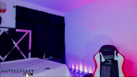 Santi Reyes online show from 15, 2, 2025