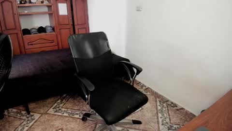 Julius Novachrono  online show from 12, 3, 2025