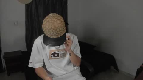 Julius Novachrono  online show from 25, 3, 2026