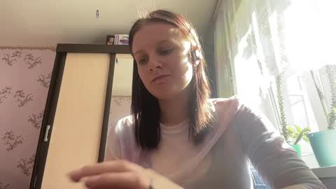 Snapshot of santinagillingham chatting on 13, 4, 2026 Sofia online show from 13, 4, 2026