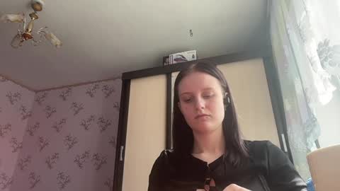 Snapshot of santinagillingham chatting on 17, 4, 2026 Sofia online show from 17, 4, 2026