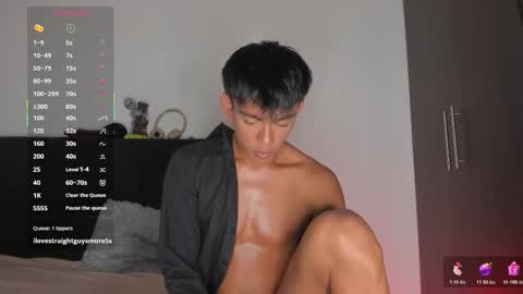 Snapshot of santinaugthy chatting on 9, 2, 2026 santi online show from 9, 2, 2026