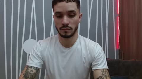 Snapshot of santti_torres chatting on 13, 3, 2026 Santy Torres online show from 13, 3, 2026