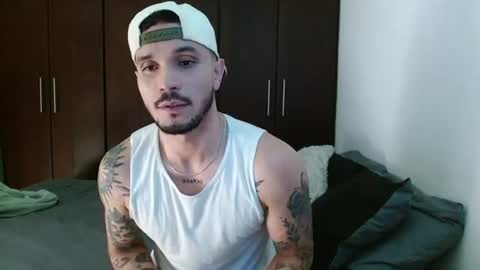Snapshot of santti_torres chatting on 30, 7, 2026 Santy Torres online show from 30, 7, 2026