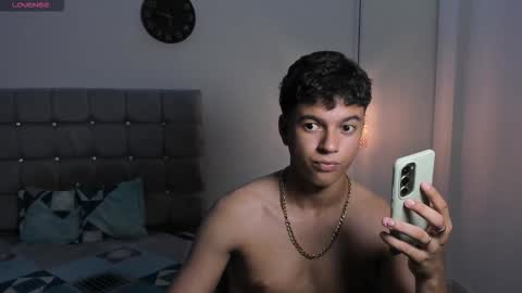 santy_stump online show from 22, 11, 2025