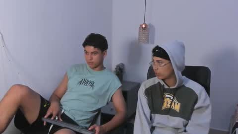 Snapshot of santy_stump chatting on 17, 3, 2026 santy_stump online show from 17, 3, 2026