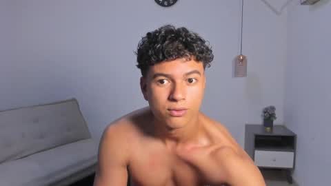 Snapshot of santy_stump chatting on 24, 3, 2026 santy_stump online show from 24, 3, 2026