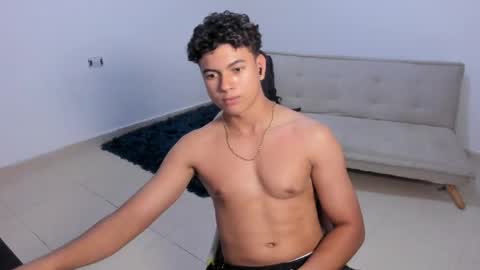 Snapshot of santy_stump chatting on 1, 4, 2026 santy_stump online show from 1, 4, 2026