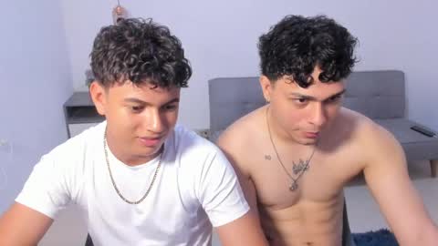 Snapshot of santy_stump chatting on 23, 4, 2026 santy_stump online show from 23, 4, 2026