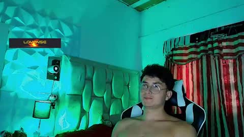 Santyago online show from 10, 3, 2025