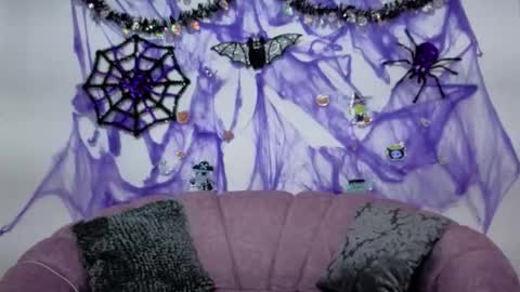 saorisworld online show from 2, 11, 2025