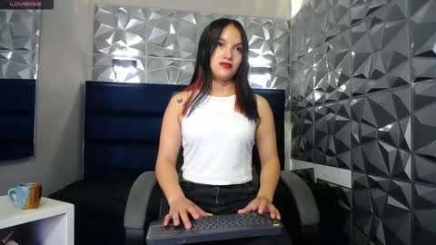 Snapshot of saphire_20 chatting on 6, 2, 2026 Saphire online show from 6, 2, 2026