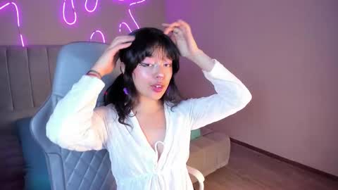 saphyralux online show from 30, 3, 2026