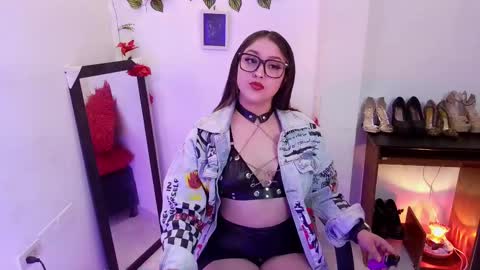 Carla online show from 10, 9, 2025