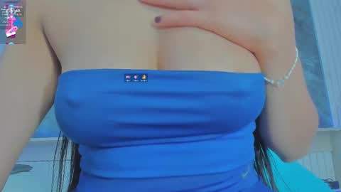 Snapshot of sara_allenx chatting on 12, 3, 2025 sara allenx online show from 12, 3, 2025