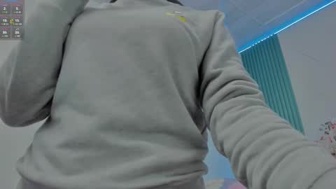 Snapshot of sara_allenx chatting on 2, 10, 2025 sara allenx online show from 2, 10, 2025