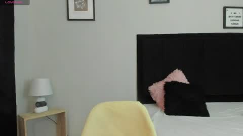 Snapshot of sara_b11 chatting on 9, 7, 2026 sara_b11 online show from 9, 7, 2026