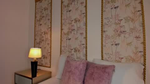 Snapshot of sara_castro24 chatting on 7, 2, 2026 Sara online show from 7, 2, 2026